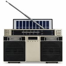813931431_4585137525146291_3451727132188455002_n.jpg Radio Portable Retro Vintage KTF - 2209 Con Panel Solar - Champagne - Imagen 1